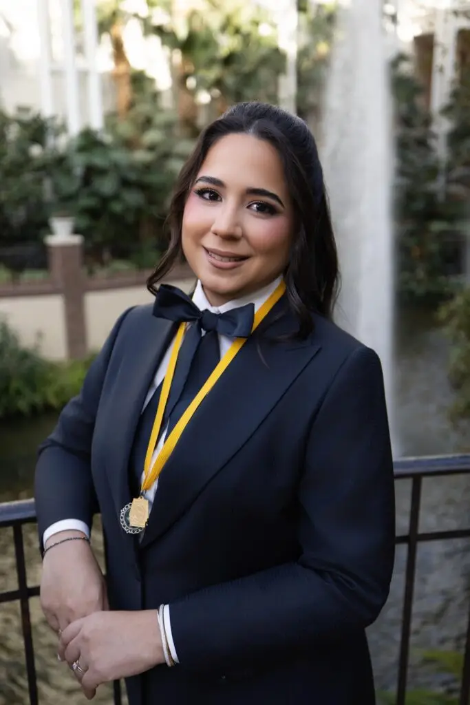 618472879 10166868195181294 4961343293975949761 N 683x1024